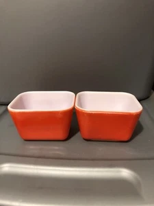 2 PYREX ~#501-B Red Glass Refrigerator Dish Bowls 1.5 Cup Lot Set - Picture 1 of 7