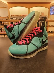 Talla 8.5 - Nike LeBron 8 Retro 2021 Precalentamiento - Imagen 1 de 9
