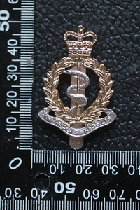 ORIGINAL EJÉRCITO BRITÁNICO GORRA ANODIZADA INSIGNIA RAMC EJÉRCITO REAL CUERPO MÉDICO SIN FABRICANTE - Imagen 1 de 2