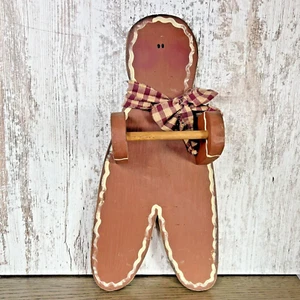 Wood Gingerbread Man Towel Holder Wall Decor Handmade Christmas Rustic ~19" Vtg - Picture 1 of 13