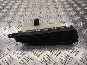 B202 4579902331 457990-2331 TA0561D32B Mazda Dashboard Radio Display - Picture 1 of 5