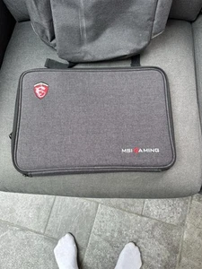 MSI GAMING LAPTOP SLEEVE PLUS BACKPACK - Photo 1/12
