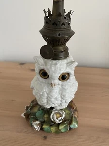 Victorian porcelain owl oil lamp - Picture 1 of 3