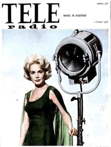 Sandra Dee 1966 Rare Magazine - Picture 1 of 1
