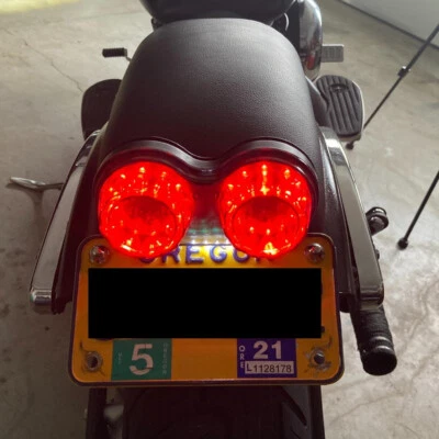 Lanterna traseira de LED integrada de motocicleta sinal de volta duplo para Yamaha V Star 650 950 - Imagem 1 de 4