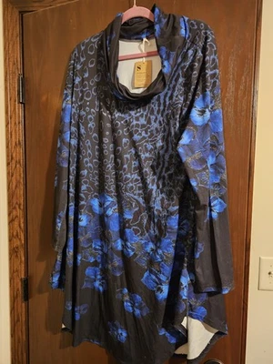 Hermoso Vestido Talla Grande Azalea By Firmiana Con Capucha Cuello Talla 1X Foto 1 de 3