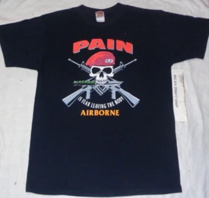 PAIN is Fear leaving the body Airborne Shirt Size Large Adult 1993 Talking Tops - Picture 1 of 2
