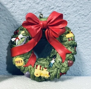 Punze Andenken Ornament Kranz der Erinnerungen 1987 Collector's Club - Bild 1 von 4