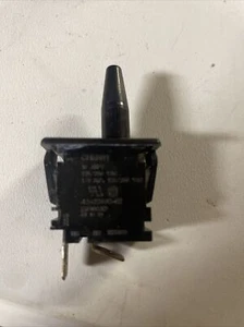 RUUD RHEEM WEATHER KING Cherry 42-22692-02 Door Switch - Picture 1 of 1