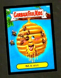 Tarjeta adhesiva Garbage Pail Kids BNS3 2013 "BEA HIVE" #163a borde negro - Imagen 1 de 1