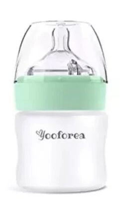 Biberón de vidrio recubierto de silicona Yooforea, 0M+ pezón de flujo lento I anticólicos Foto 1 de 4