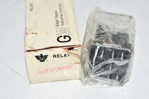 NEW Eagle Signal 30E3CA120 Relay 120VAC - Picture 1 of 5