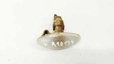 Suzuki Grand Vitara 2006 Clear Side Repeaters Left USED, Genuine #2321838-40 Foto 1 de 4