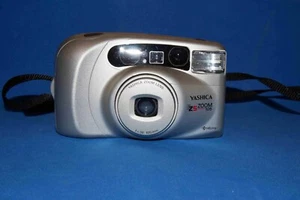 Yashica EZ zoom 105, zoom 38-105 mm, testata - Foto 1 di 8