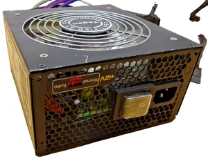 Tagan PipeRock Series BZ500  20+4Pin Netzteil 500W #NT4748 - Bild 1 von 5