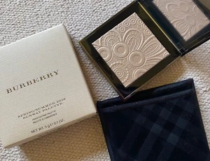 BURBERRY SPRING/SUMMER RUNWAY HIGHLIGHTING PALETTE 02 NUDE GOLD VINTAGE SOLD OUT - Picture 1 of 4