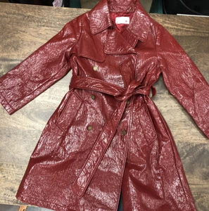 Lanvin Petite Mädchen Trenchcoat rot Lackleder - Bild 1 von 24