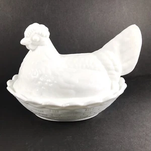 MILK GLASS 8” Hen on Nest w/Scalloped Rim Base VNTG No. 5182 MI by Fenton - Picture 1 of 12