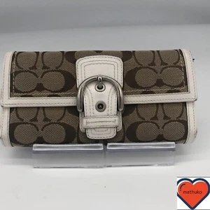 Coach Wallet - Picture 1 of 21