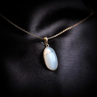 Colgante de piedra lunar blanca natural de 6,09 quilates de oro de 14 quilate... - Imagen 1 de 4