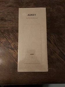 Table Lamp Touch Control Colour Changeable LED- Aukey LT-T6 - Picture 1 of 6