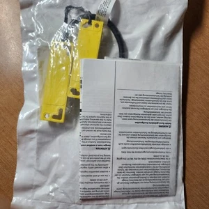 Interruptor de seguridad Sick TR4-SDM01C - Imagen 1 de 2