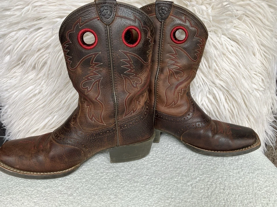 Bota Western Ariat Youth Roughstock Talla 4 Estilo EE. UU. 10014101 Foto 1 de 4