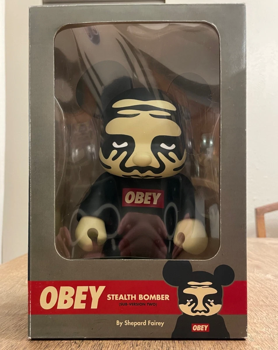 ミニカー 2 COOL 2004NewYork ToyFair Amazon.com: Mattel Hot Wheels 2004 Blings 1:64 Scale Purple