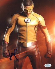 Keiynan Lonsdale Flash Signed Autographed Signed 8x10 Photo ACOA 2020-1