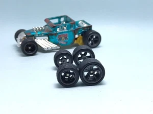 R383 Hotwheels 1/64 Real Riders # 5 Spoke 12 & 14mm Bone Shaker Rubber wheels - Bild 1 von 3