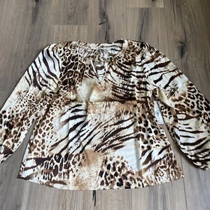 NEW Sunny Leigh Amara Blouse Size Large Neutral Animal Print Tie Neck Satin Top - Picture 1 of 9