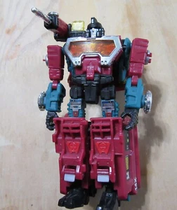 Transformers Generations RTS Deluxe Class Autobot Perceptor Complete - Picture 1 of 2
