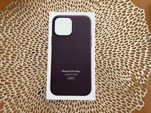 Apple Leather Case with MagSafe for iPhone 13 Pro Max - Dark Cherry - Photo 1 sur 2