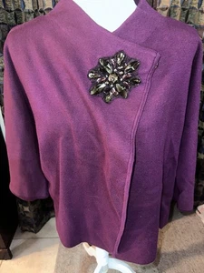 JM Collection Petite Medium lila Blazer / Pullover / Cardigan mit Verzierung - Bild 1 von 12