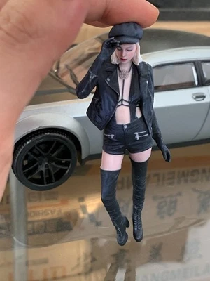 Diorama de resina 1:18 negro genial niña miniatura estatuilla muñeca juguetes accesorios de escena Foto 1 de 4