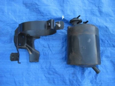 Vasilha de vapor 90-95 Nissan 300zx 13s fabricante de equipamento original com suporte de montagem 14950 30P01 - Imagem 1 de 4