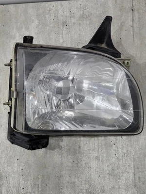 Faro delantero pasajero derecho Toyota Tacoma 2001-2004 OEM  Foto 1 de 4