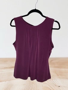 Calvin Klein Neu mit Etikett Top Damen PXL lila ärmellos Plissee Bluse Stretch Karriere - Bild 1 von 4