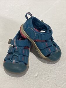 Keen Newport Sandals Toddler Size 5 Water Shoes Turqoise Closed Toe Kids