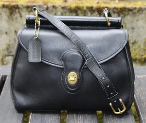 Coach Vintage - Logan Crossbody Bag 9907, Black + Brass Turnlock, USA 1980s - Picture 1 of 11