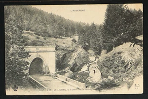 FRANCE 🇫🇷 1265-15<L'AUVERGNE -LE LIORAN -le Tunnel de la Route - Picture 1 of 2