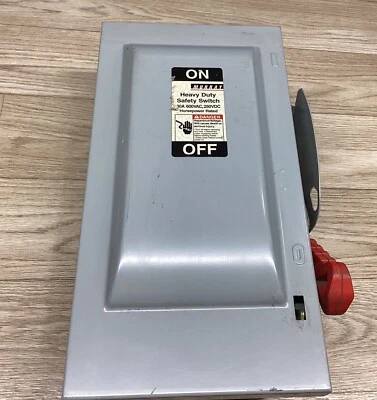 INTERRUPTOR DE SEGURIDAD DE ALTA RESISTENCIA MURRAY HHN361 GABINETE 30 AMP #811F72PR6 Foto 1 de 4