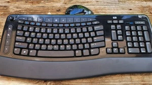 Hewlett-Packard (HP) 532998-ZH1 - Delux Ergonomic Wireless Keyboard and Mouse - Bild 1 von 10