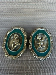 2 Vintage Arnart Art Porcelain Plaques Cherubs Musical Figures 3D Gold Green - Picture 1 of 6