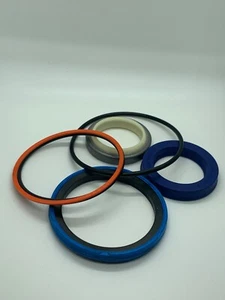 Takeuchi TB015 Dozer Blade Ram Seal Kit ( Kit ref 19000-53499 ) - Picture 1 of 7