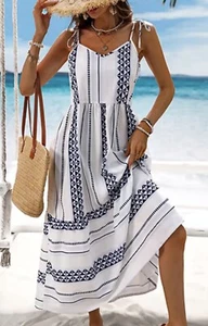 NWT Cupshe Geo Sleeveless V-Neck Ruffle Hem Midi Dress, Navy/White, Small - Picture 1 of 7