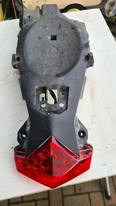 KAWASAKI ER 6F ER6 ER-6N EX650 12-16 REAR LIGHT AND UNDER TRAY - Picture 1 of 2