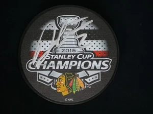 DUNCAN KEITH SIGNED 2015 STANLEY CUP CHAMPIONS CHICAGO BLACKHAWKS PUCK BAS COA - Picture 1 of 2