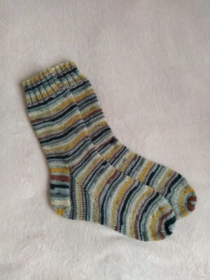 Женские вязаные носки ручной работы - Изображение 1 из 3