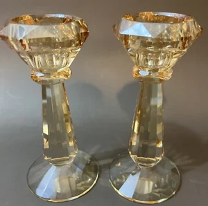 "Juego de velas Wilshire Oleg Cassini ámbar cristal brillante 6"" muy buen estado" - Imagen 1 de 7